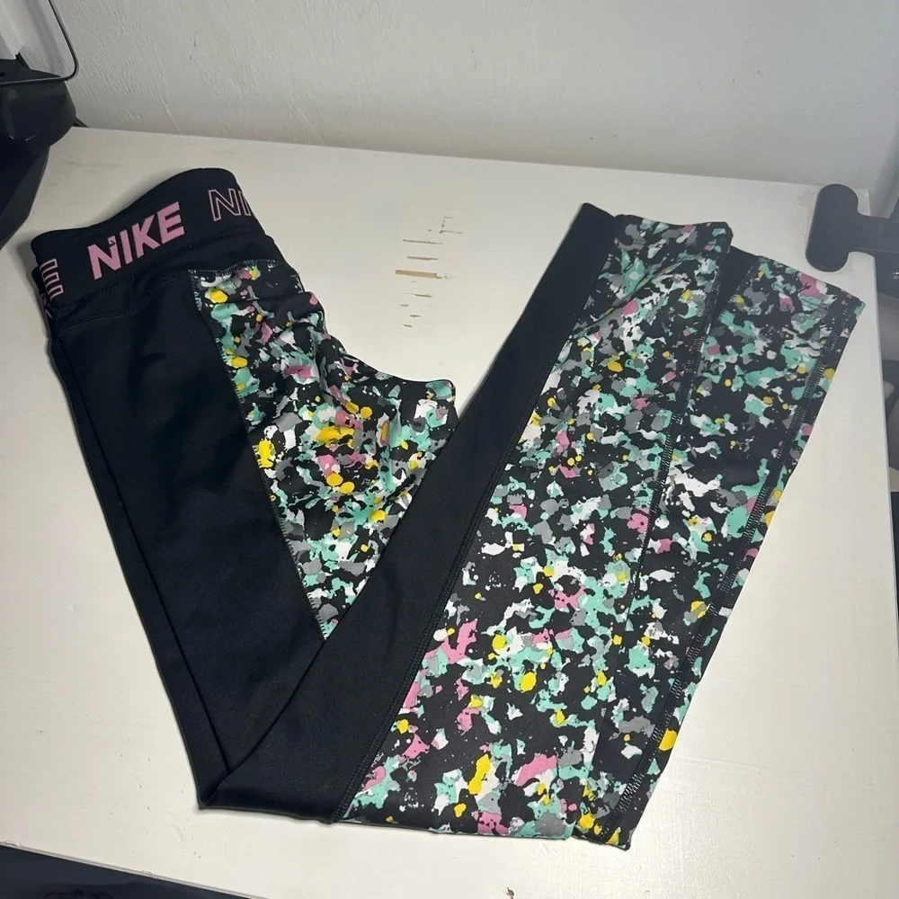 Girls Large Nike‎ Dri Fit Athletic Leggings